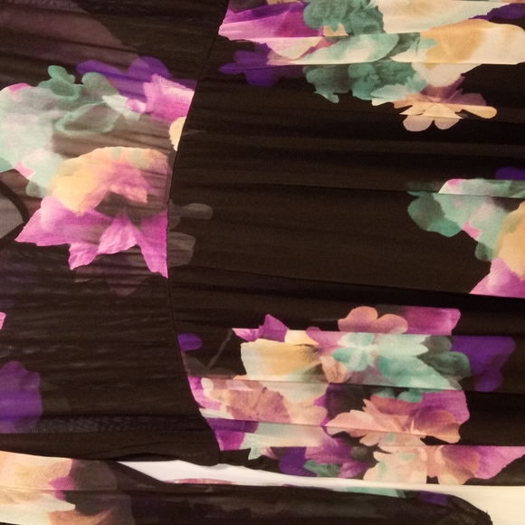 MAXI DRESS - Picture 6 of 8